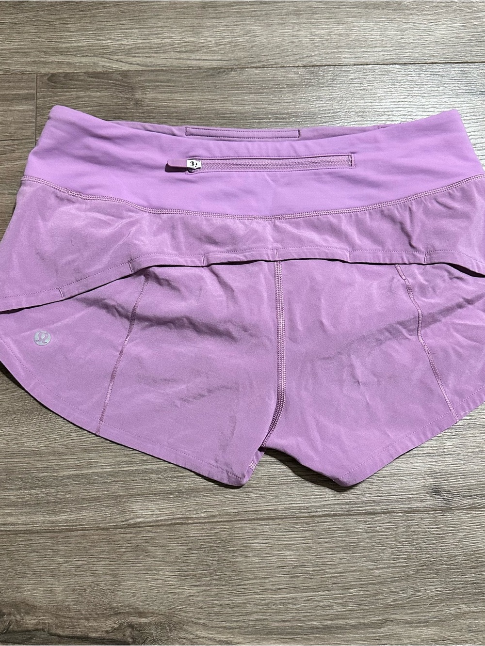Athletic Shorts Size 4 With Liner Pockets